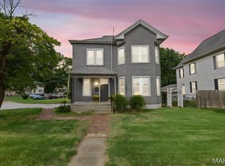 3010 College Ave, Alton, IL 62002
