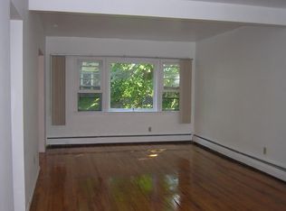 275-275A Mountain Rd, Pleasantville, NY 10570