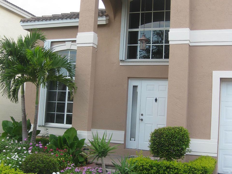 1st image of 5404 NW 109th Ct