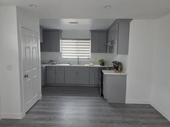 13072 Simmons Ave #B, Orange, CA 92868