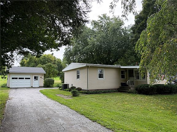2nd image of 6250 Walkers Corner Rd