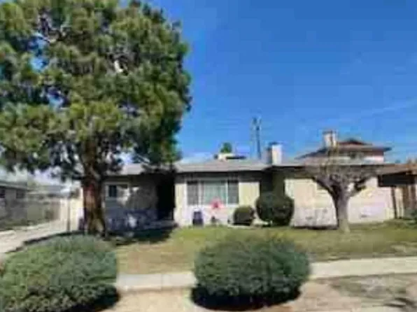 17414 Pine Ave, Fontana, CA 92335