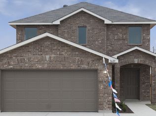 1621 Port Victoria Dr, Laredo, TX 78045