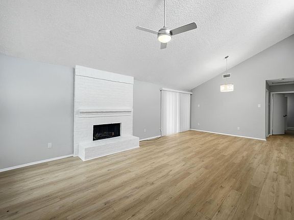 5th image of 2915 Canis Cir