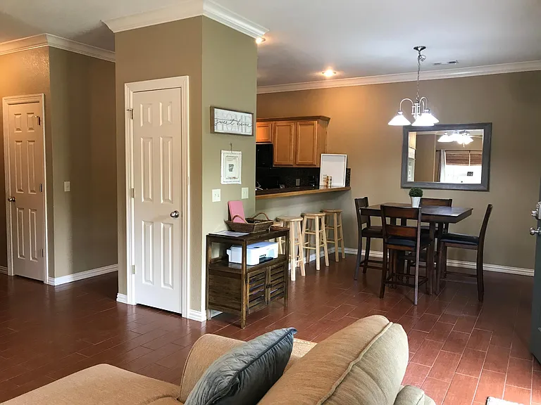 Kitchen w/ Fridge, Oven, Microwave, and Dishwasher