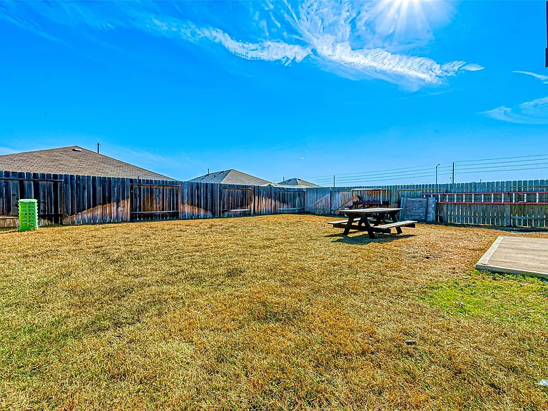 4110 Rapallo Ct — Photo 37