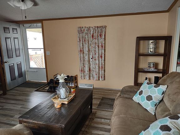4th image of 155 29th St Lot 114
