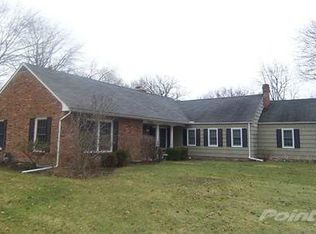 122 Rockledge Dr, Perrysburg, OH 43551