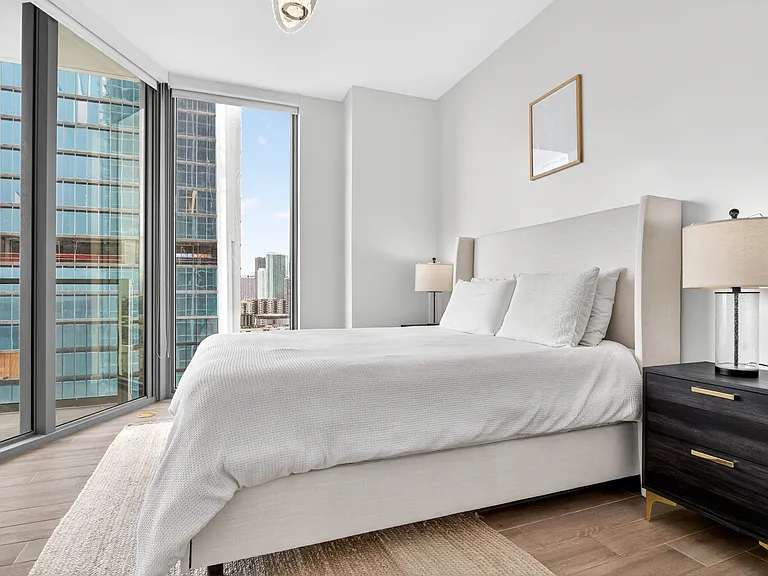 2900 NE 7th Ave #1908 — Photo 3