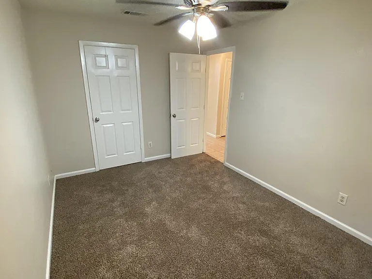 2306 Hunt Dr — Photo 9
