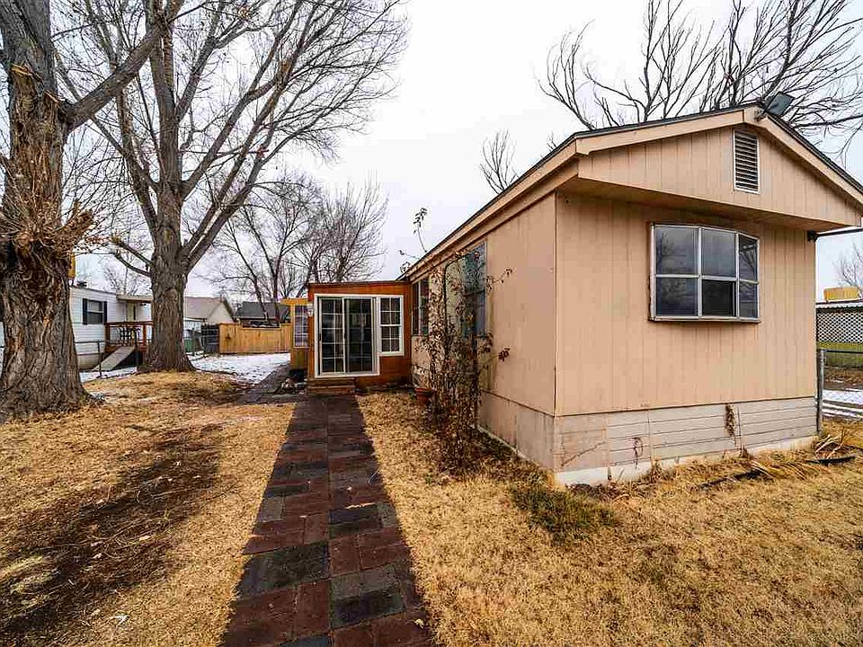 1st image of 2958 Parkway Dr
