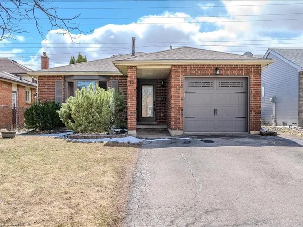 43 Thorncliffe St, Kitchener, ON N2N 1Z3