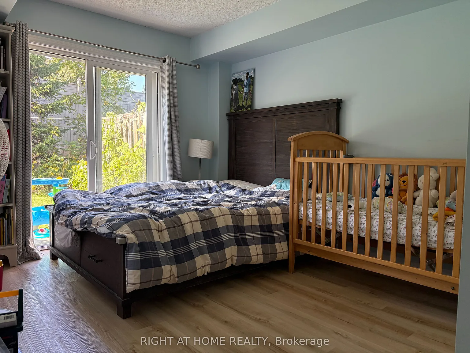 2 bed, $2,350 — Photo 4