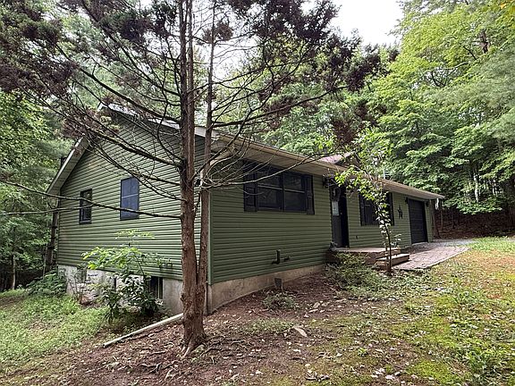 3rd image of 6337 Overlook Dr