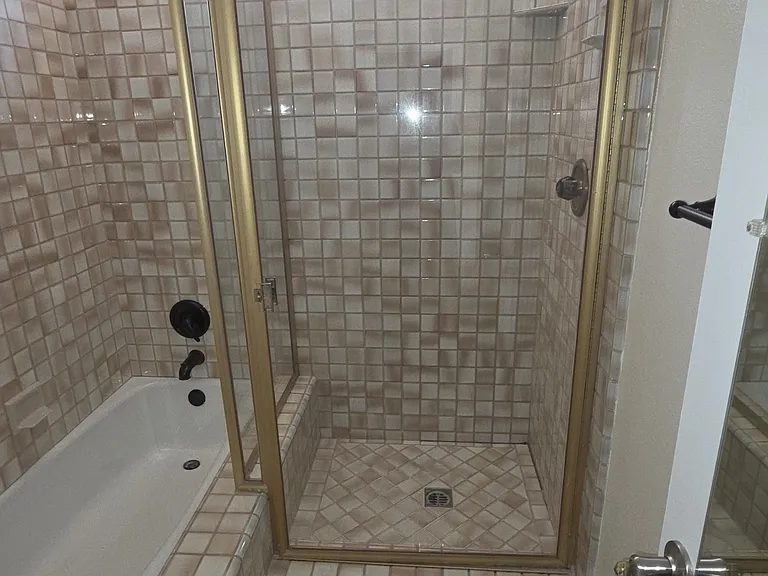 2794 Parkview Dr — Photo 27