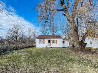 2004 W Miller Rd, Lansing, MI 48911