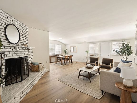 4th image of 714 E Baseline Rd