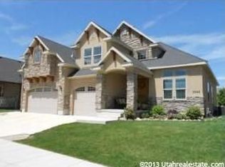 3922 W Nipoma Dune Dr, South Jordan, UT 84009