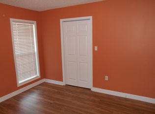 5717 27th St NW, Washington, DC 20015