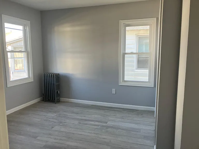 25 S Goodwin Ave — Photo 9