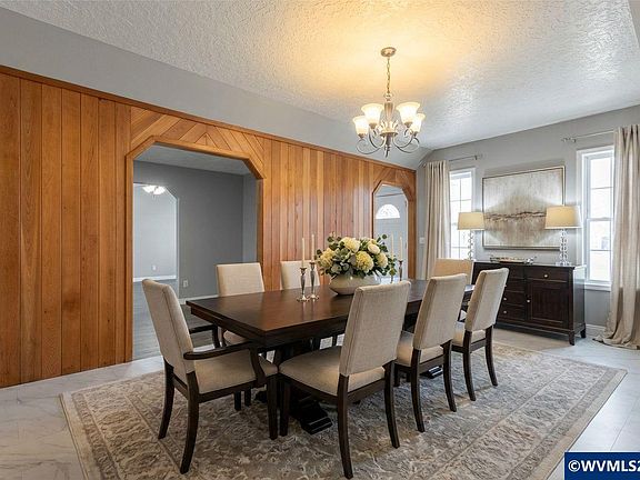 3rd image of 4968 Rickman Rd NE