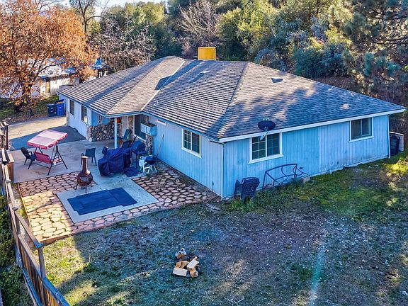 3rd image of 42800 Highway 49