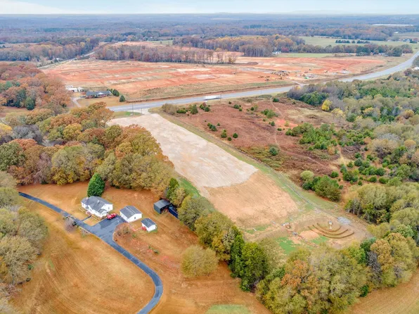 4819 Highway 101, Woodruff, SC 29388