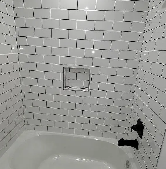 701 W 42nd St #1/2 — Photo 4