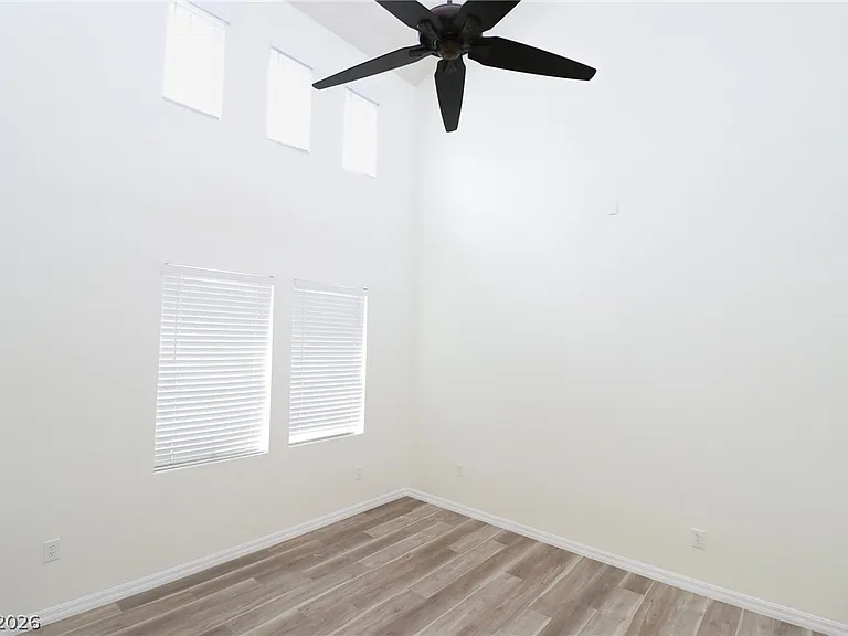 1510 Plaza Centre Dr #105 — Photo 4