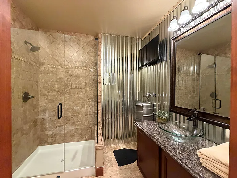 11569 S Flower Mound Way — Photo 41