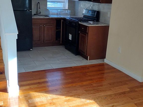 2nd image of 6066 Vine St APT G