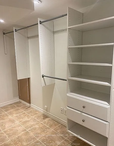 111 Clifton Ave #BASEMENT — Photo 8