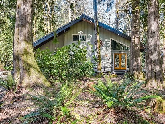 2nd image of 65045 E Barlow Trail Rd
