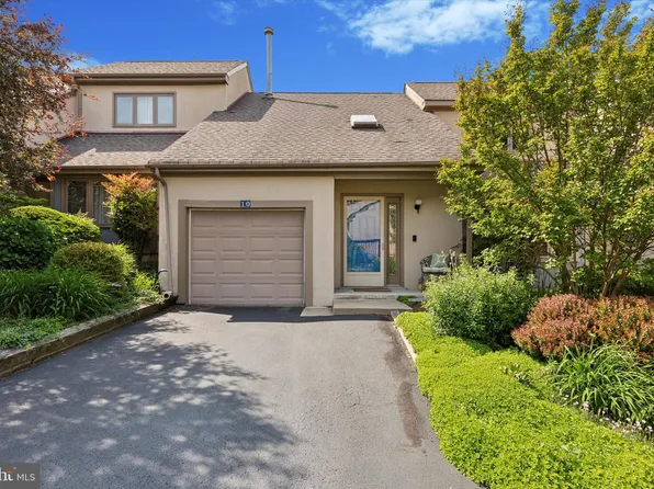 681 Meetinghouse Rd APT 10, Elkins Park, PA 19027