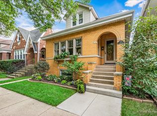 5220 N Larned Ave, Chicago, IL 60630