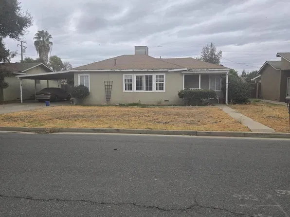 261 W Sandra Avenue, Tulare, CA 93274