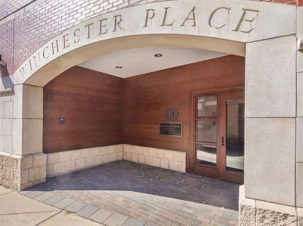 10 Winchester Pl APT 301, Winchester, MA 01890