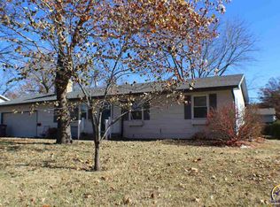 1758 Belmont Ct, Emporia, KS 66801