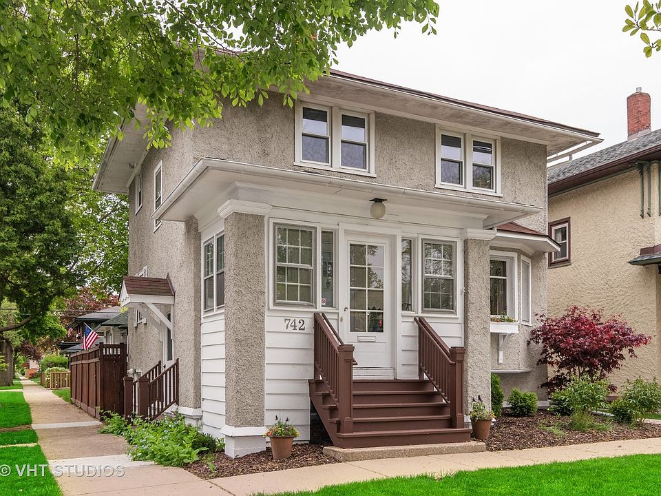 1st image of 742 Woodbine Ave