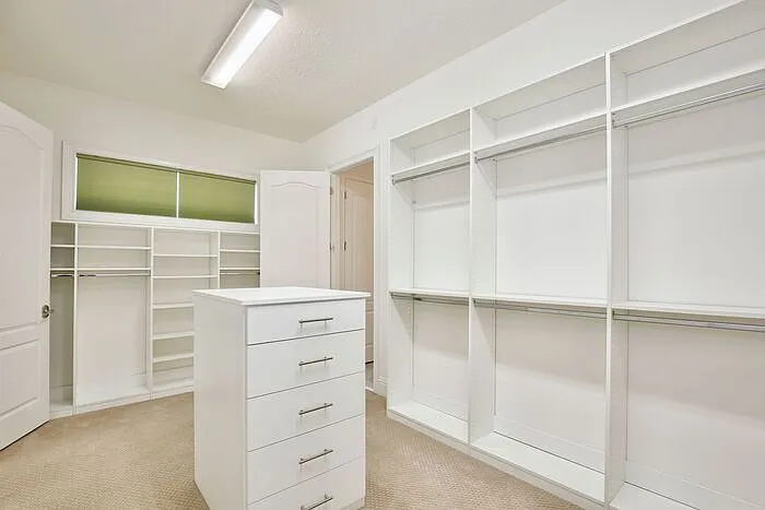 10822 Mobberley Cir — Photo 16