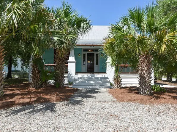 158 4th St, Apalachicola, FL 32320