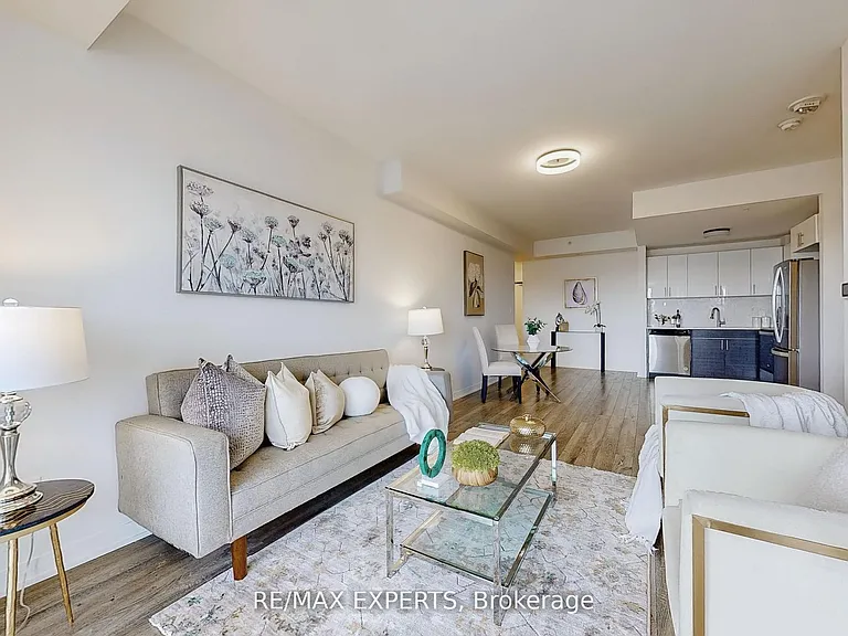 128 King St N #1202 — Photo 3