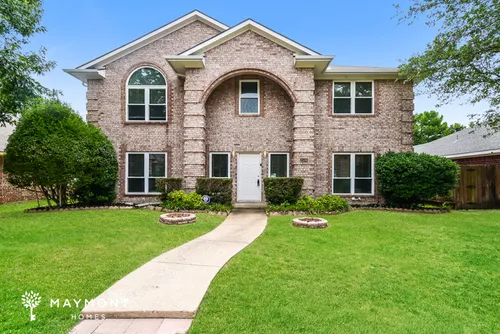 2506 Chene Dr Photo 1