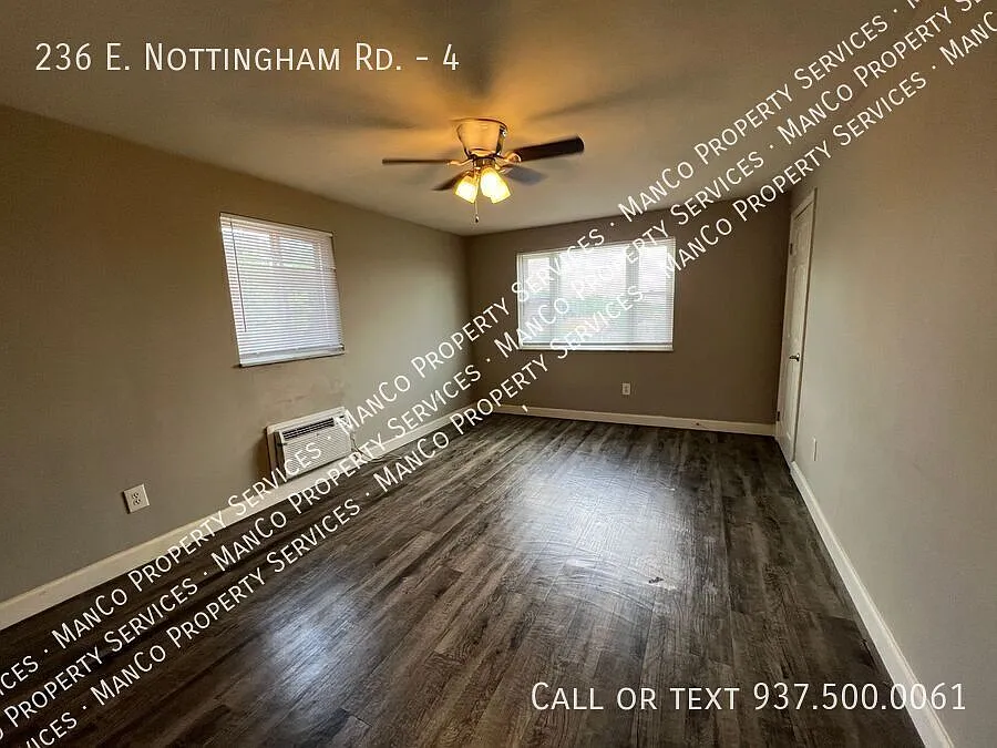 236 Nottingham #4 - 1 Bed - 1 Bath - Available Now — Photo 2