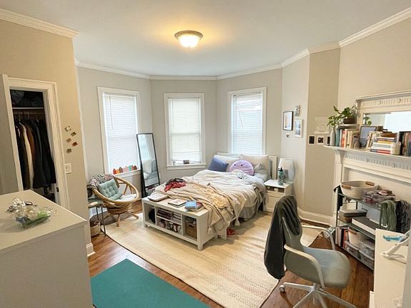 2nd image of 2 Johnson Ave #3