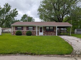 809 Jacobs Ln, O'Fallon, MO 63366