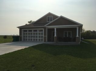 116 Riverwood Dr, Harwood, ND 58042