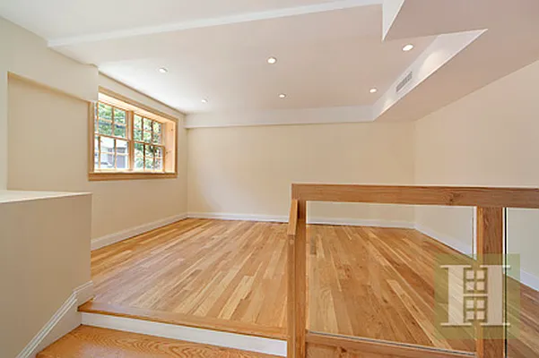 Sold by Halstead Real Estate | media 32