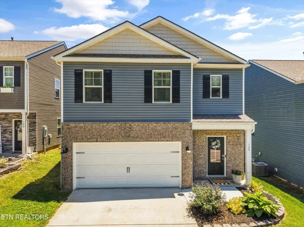 124 Harbour Pointe Ln, Oak Ridge, TN 37830