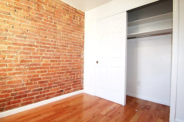 Rented by Green Home NY Realty LLC | media 34